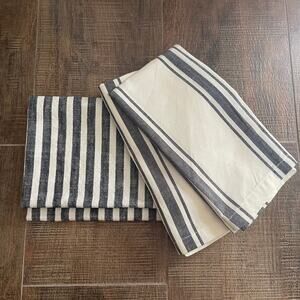 NWT Hearth & Hand with Magnolia / World Market Set of 4 Cotton Napkings